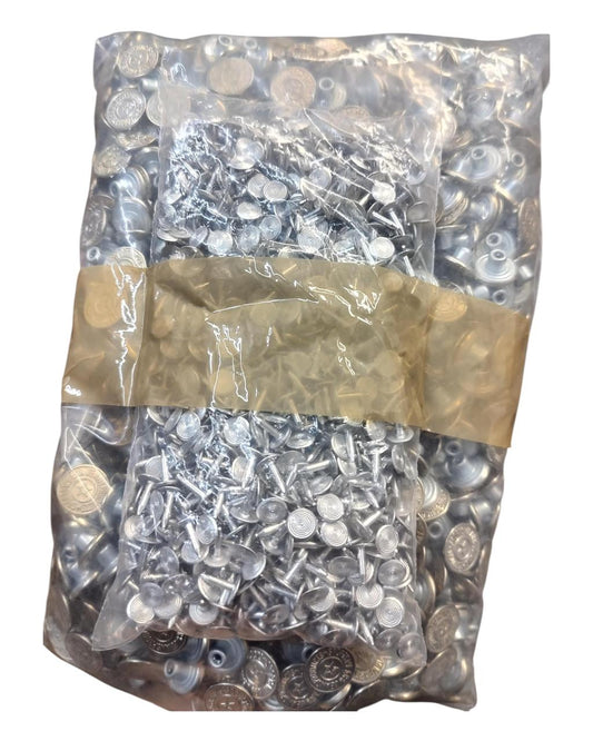 Botón Remache para Jeans – Modelo Estrella Niquelado (Millar)