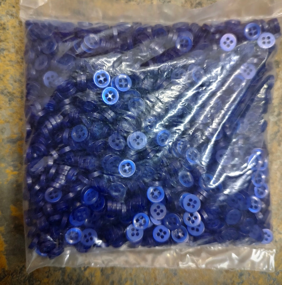 Paquete ( mazo ) de botones T14-4 — color azul rey